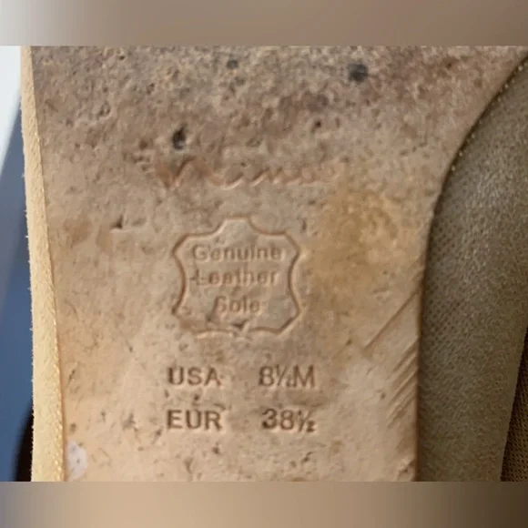 Nina Flats with Chain & Bow Detail in Glitter Fabric and Leather - Picture 7 of 7